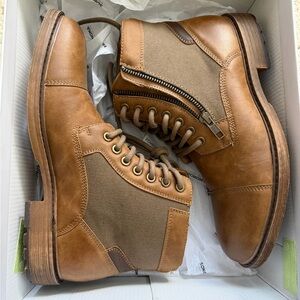 Men's Brown Leather Boots size 8, like new